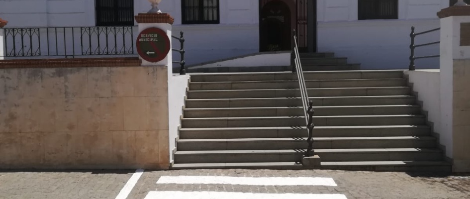 Pintura_pasos_peatones_julio_2019_x1x.jpeg